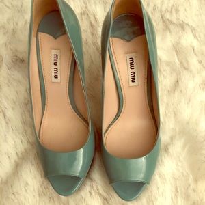 MIU MIU Aqua Peep-Toe Platform Pumps size 37 (7)